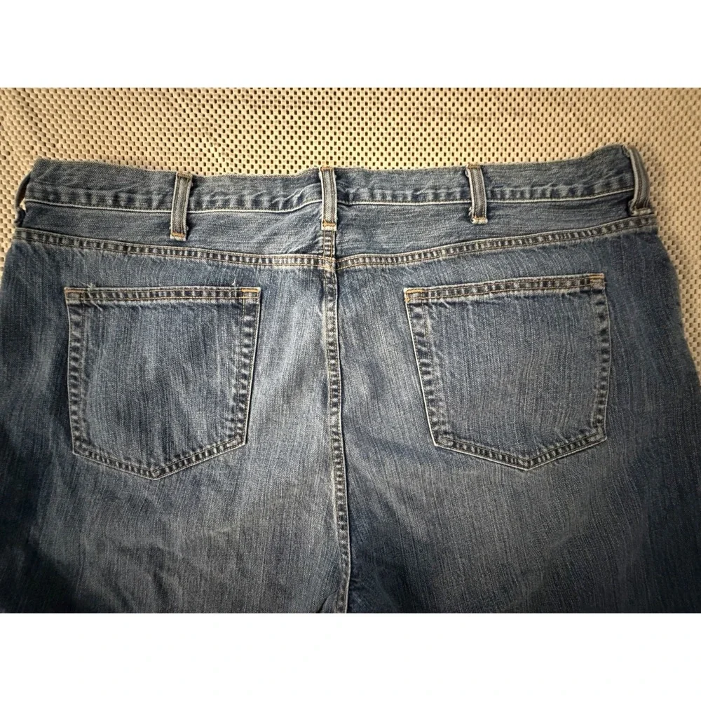 Cremieux Jeans Men Sz 42 Bootcut 30